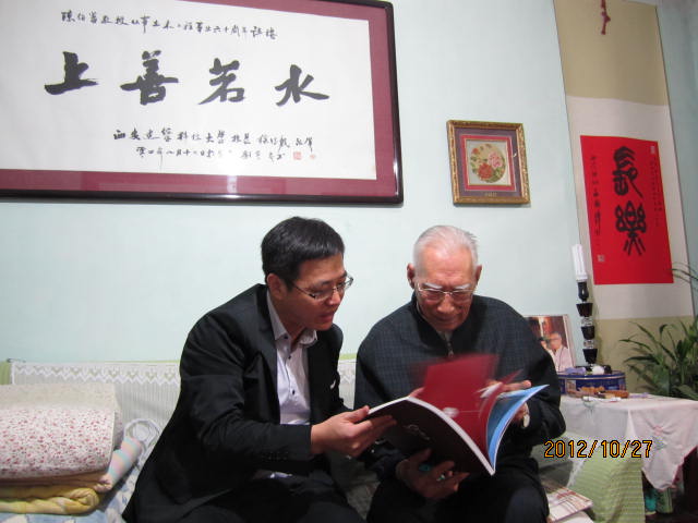 吴刚看望陈绍蕃学长
