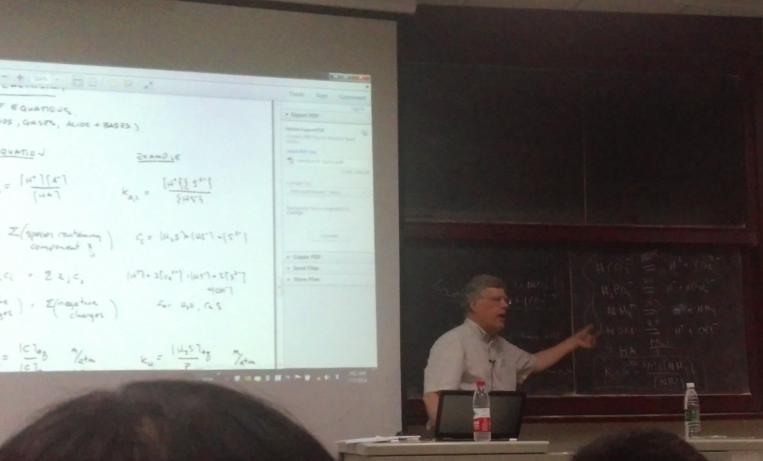 普渡大学Chad T. Jafvert教授