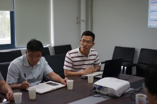 本科生代表于路港同学发言